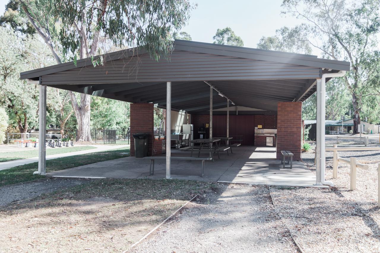 Eildon Pondage Holiday Park 외부 사진